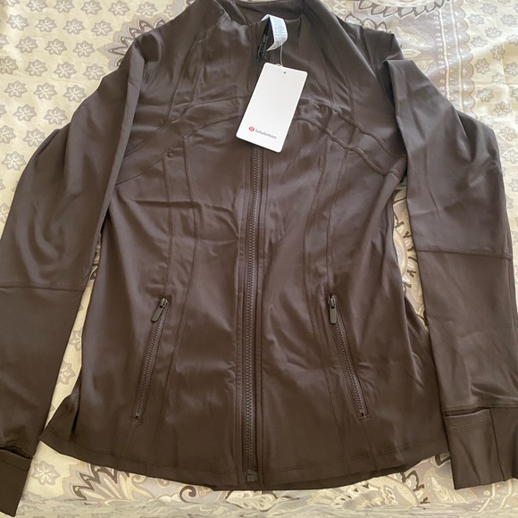 lululemon athletica Women's Dark Brown Utility Jacket - Picture 1 of 1